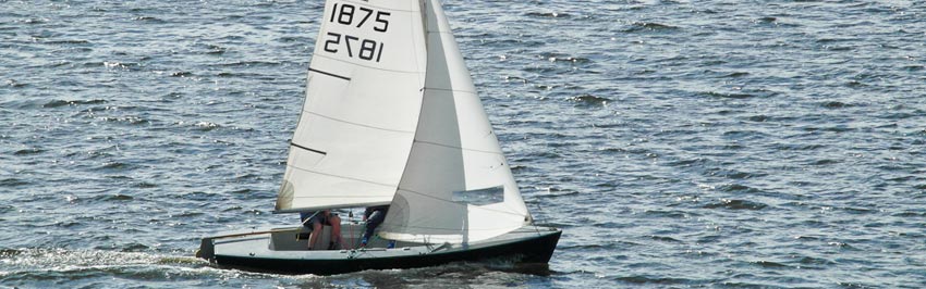Ixylon segeln bei uns in Rostock auf der Warnow